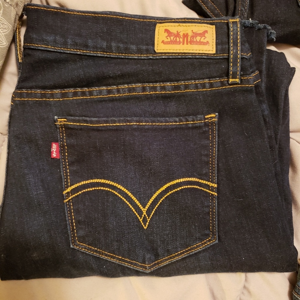 Womens Levi's 524 Bootcut size 15